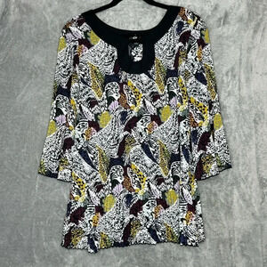 Essentials By Milano 1X Shirt Top Wite Abstract Bell 3/4 Sleeve Scoop Neck Women